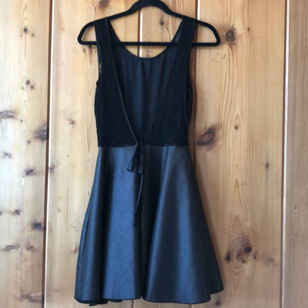 Walter by Walter Baker cocktail dress open back
